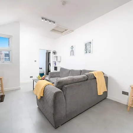 New 3Bed Stylish Apartment With Amazing Transport Londres Extérieur photo