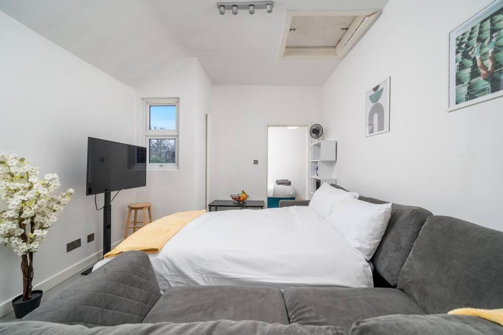 New 3bed Stylish With Amazing Transport Appartement