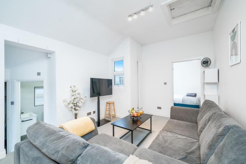 Appartement New 3bed Stylish With Amazing Transport *